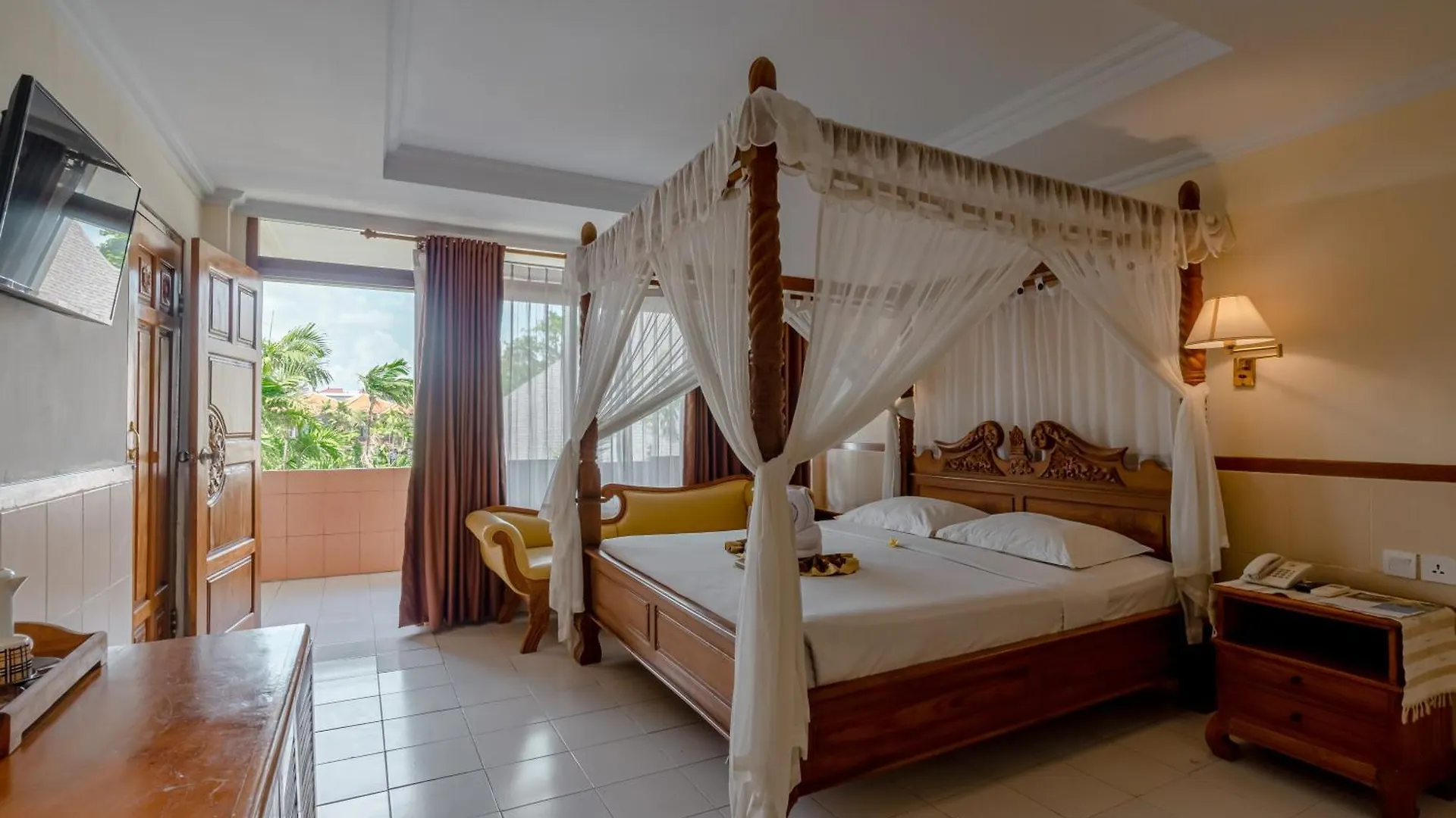 Palm Beach Hotel Bali Kuta Lombok