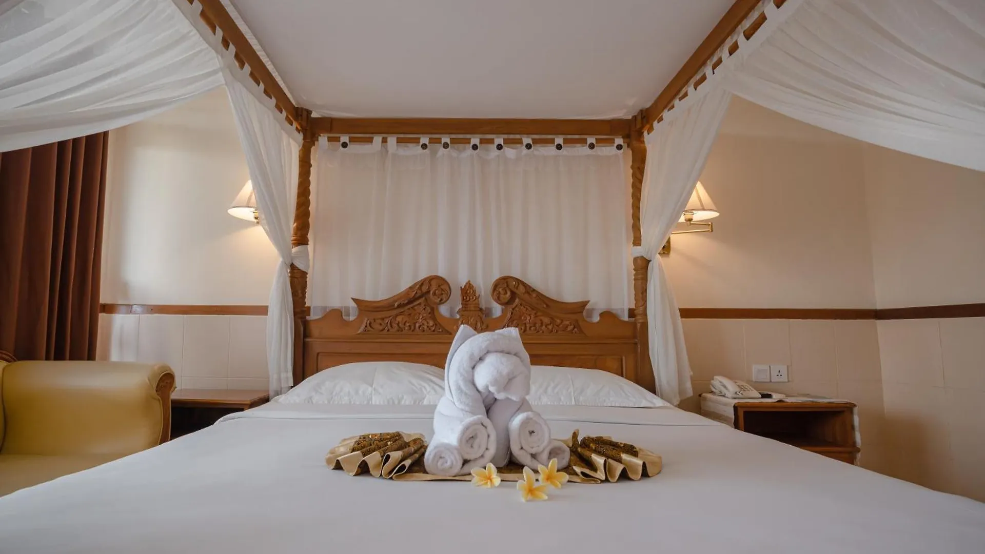 Palm Beach Hotel Bali Kuta Lombok