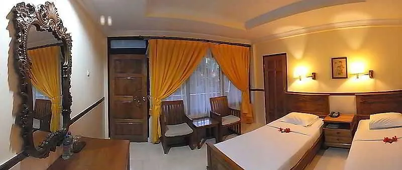 ***  Palm Beach Hotel Bali Kuta Lombok Indonesien